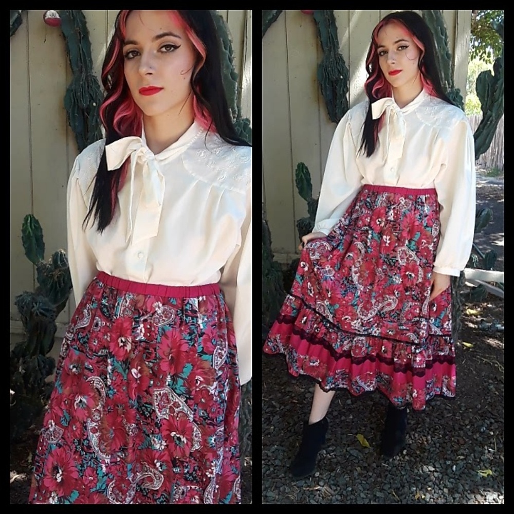 Beautiful Vtg 80s handmade prairie style skirt!